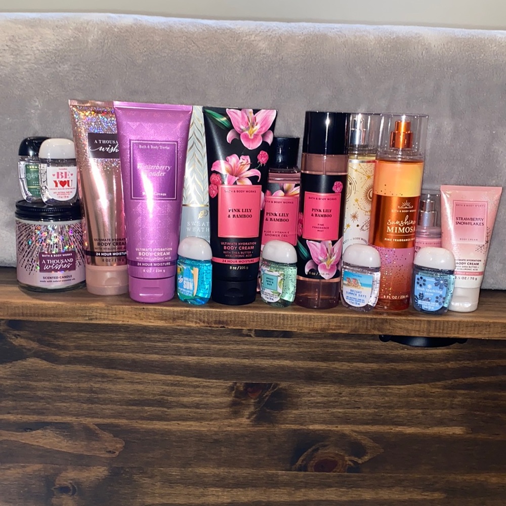 brand new! Bath and Body Works Bundle